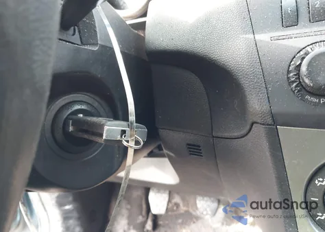 2011 Mazda Mazda3 I Touring z USA, uszkodzony, nr VIN JM1BL1VG6B1473720